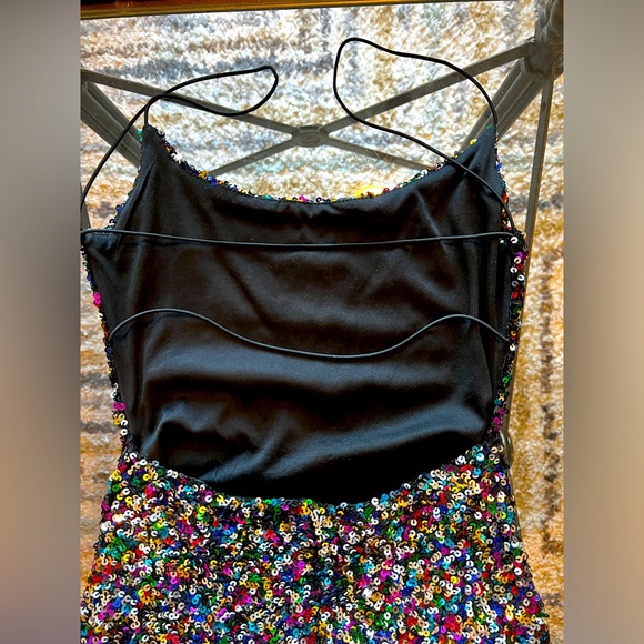 B. Darlin Multi Colored Sequin Stretch Bodycon Dress Size 7/8 - Picture 3 of 3